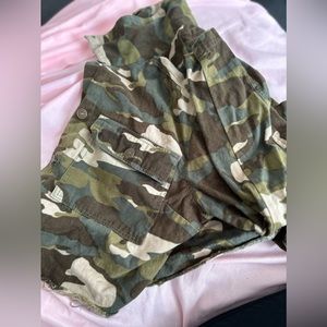 Camo cropped jacket